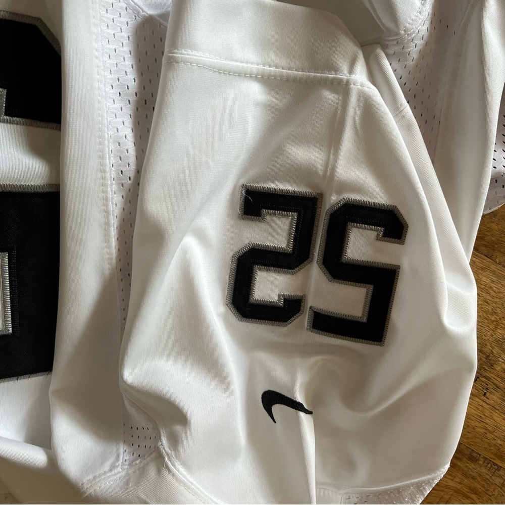 Mens Nike On Field NFL Jersey Sz 48 KHALIL MACK Raiders NFL Football Jersey - Picture 6 of 11